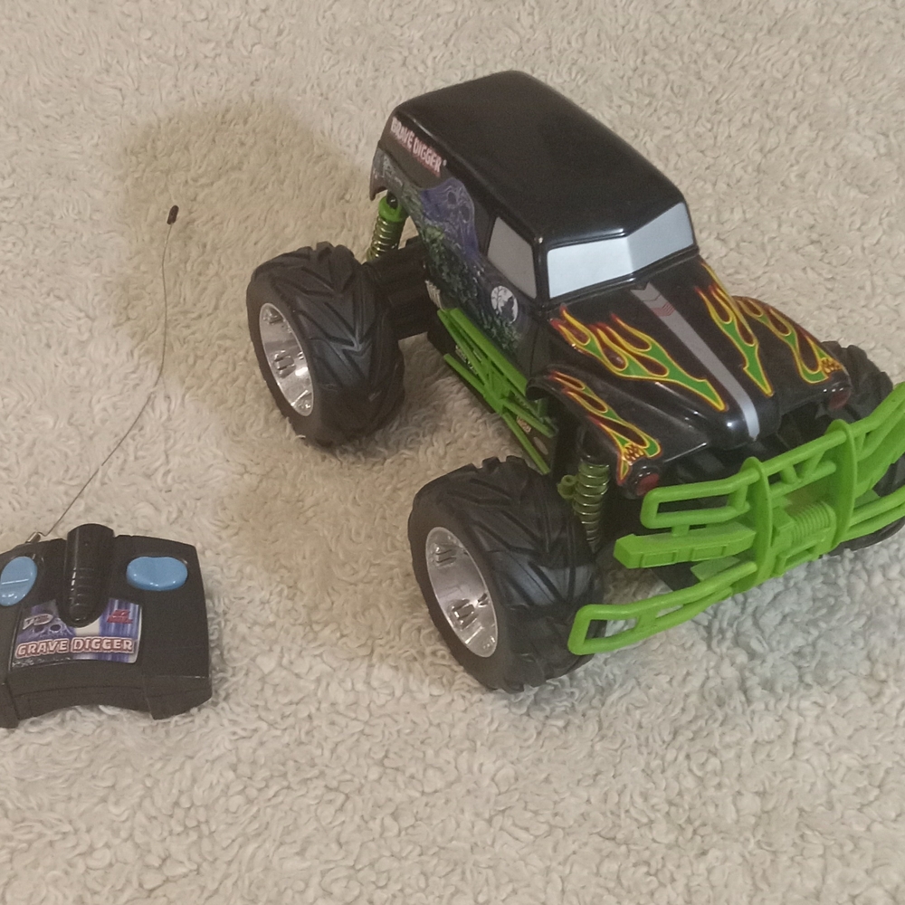 Monster Truck Remote Control Car - Black and Green